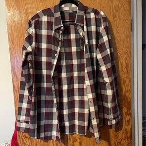 Denver Hayes Button Down Large